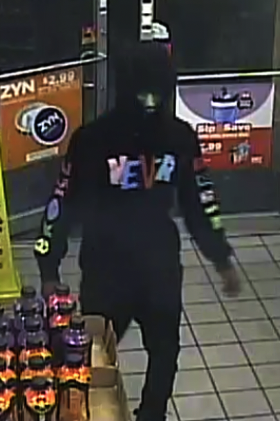 HCSO looking for suspects that robbed Circle K gas station