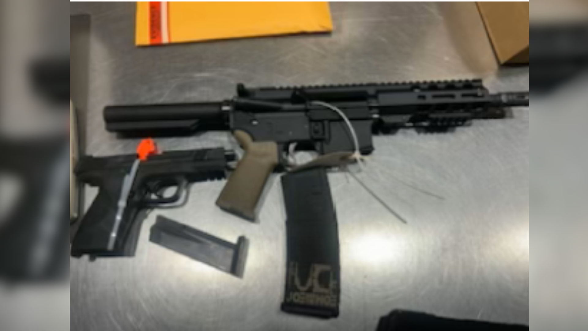 Two Armed Juveniles Arrested After Mall Disturbance Supporting Image