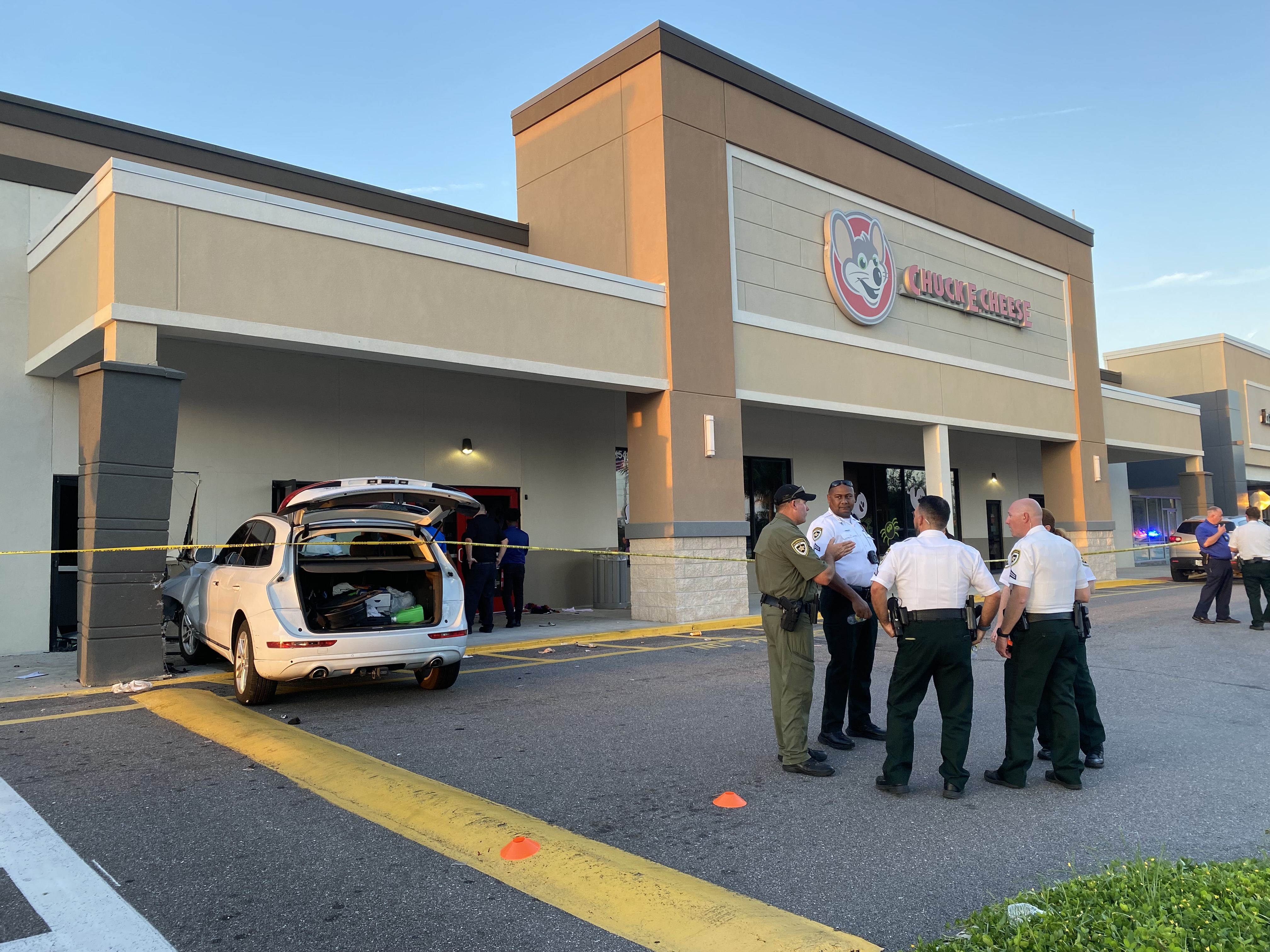 Deputies respond to incident at Brandon Chuck E. Cheese