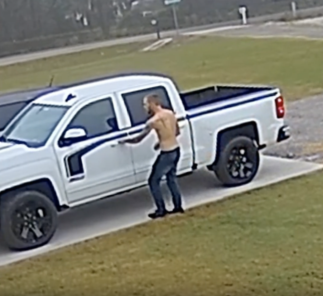 VIDEO: Man steals gun, fires gun in gas station bathroom