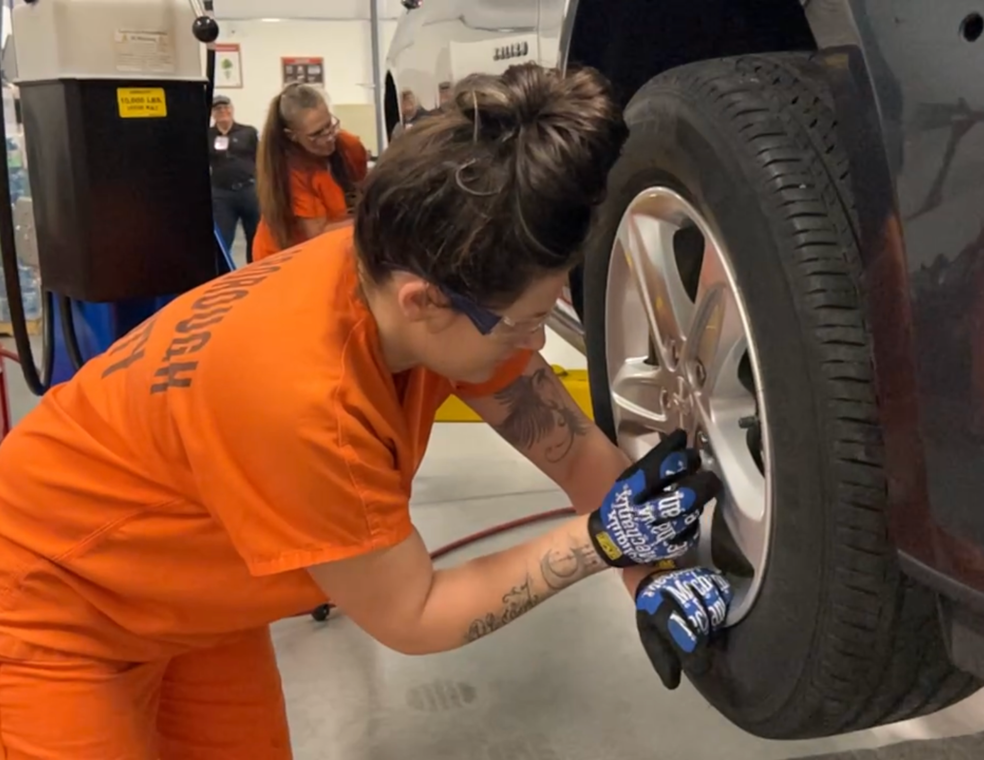 FIRST CLASS OF FEMALE INMATES GRADUATING WITH AUTOMOTIVE CERTIFICATION