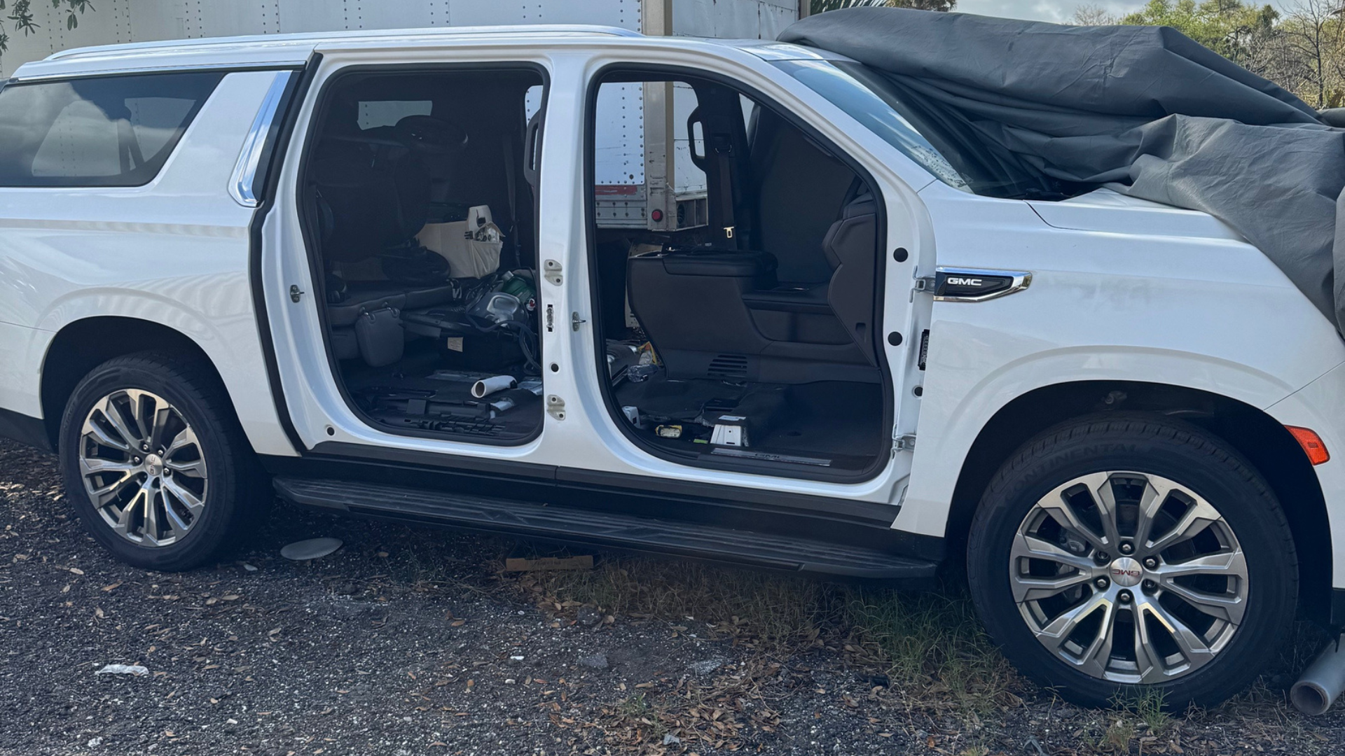 HCSO Shuts Down Riverview Chop Shop, Three Arrested  Supporting Image