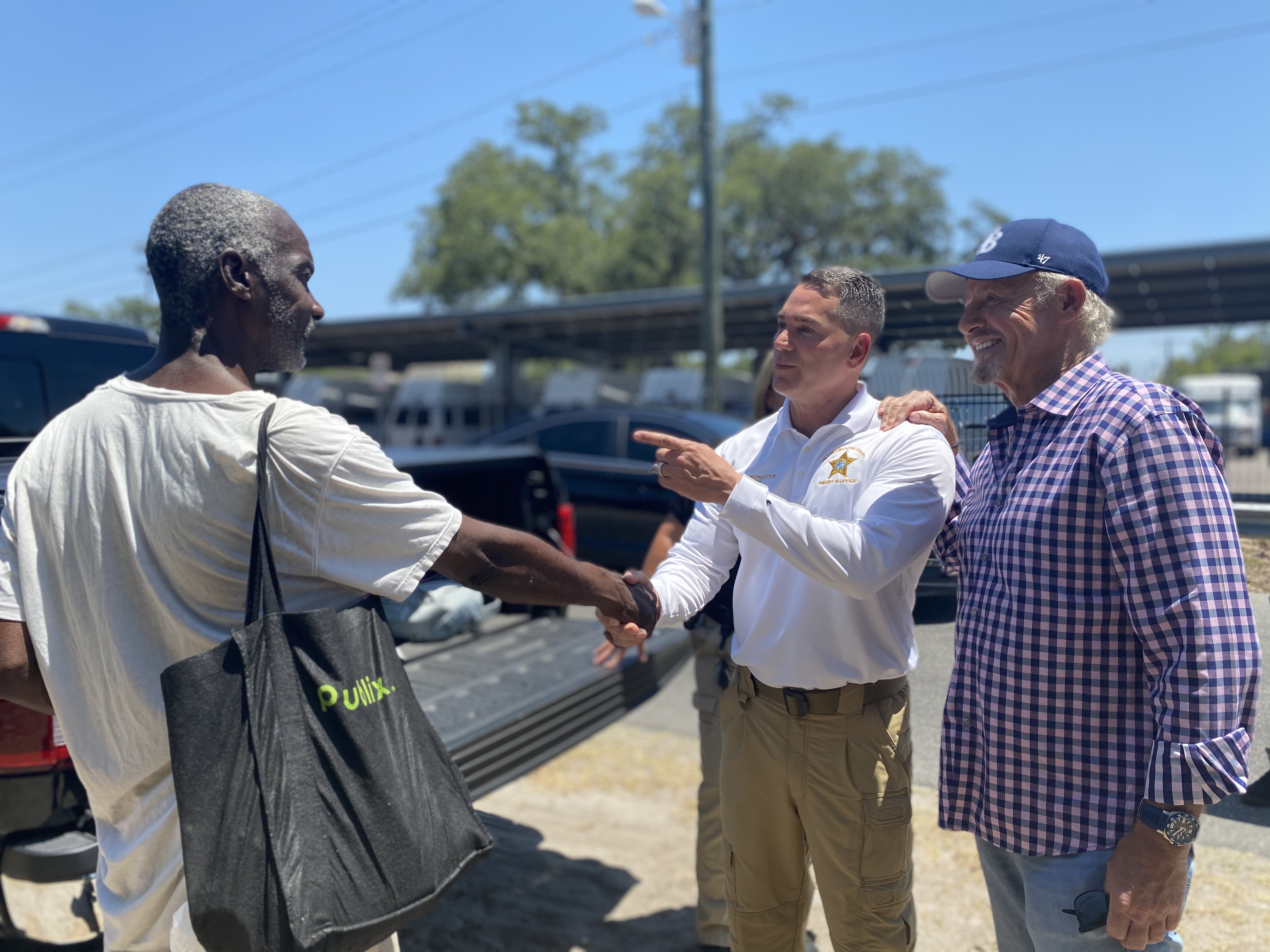 Sheriff Chronister, Yerrid Foundation Distribute 'We Care' Backpacks to Homeless
