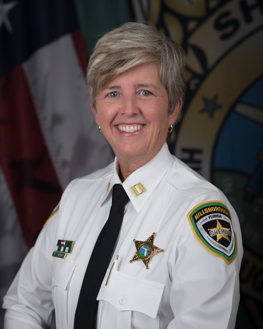 image of Tracey Reeves