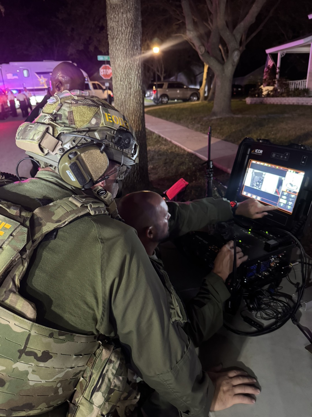 Deputies Peacefully Resolve Barricaded Suspect Standoff 
