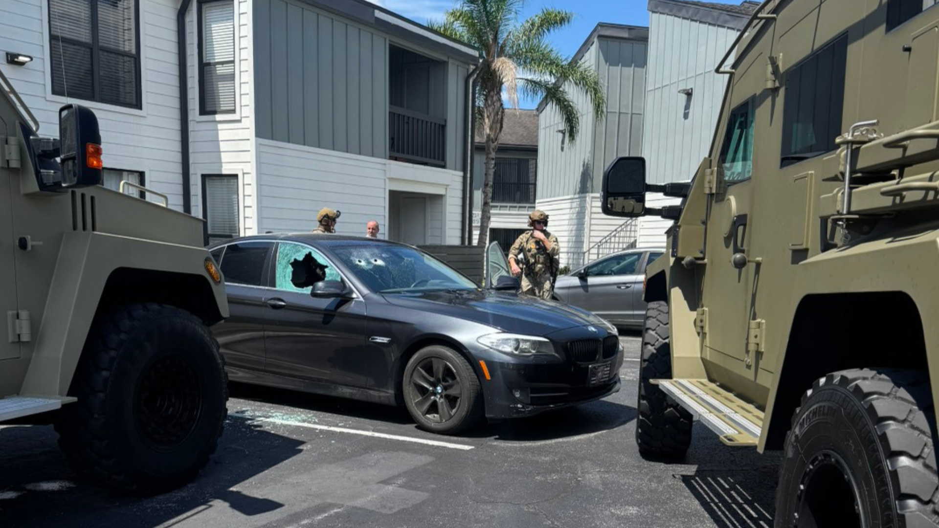 Armed Barricaded Subject Arrested in Tampa