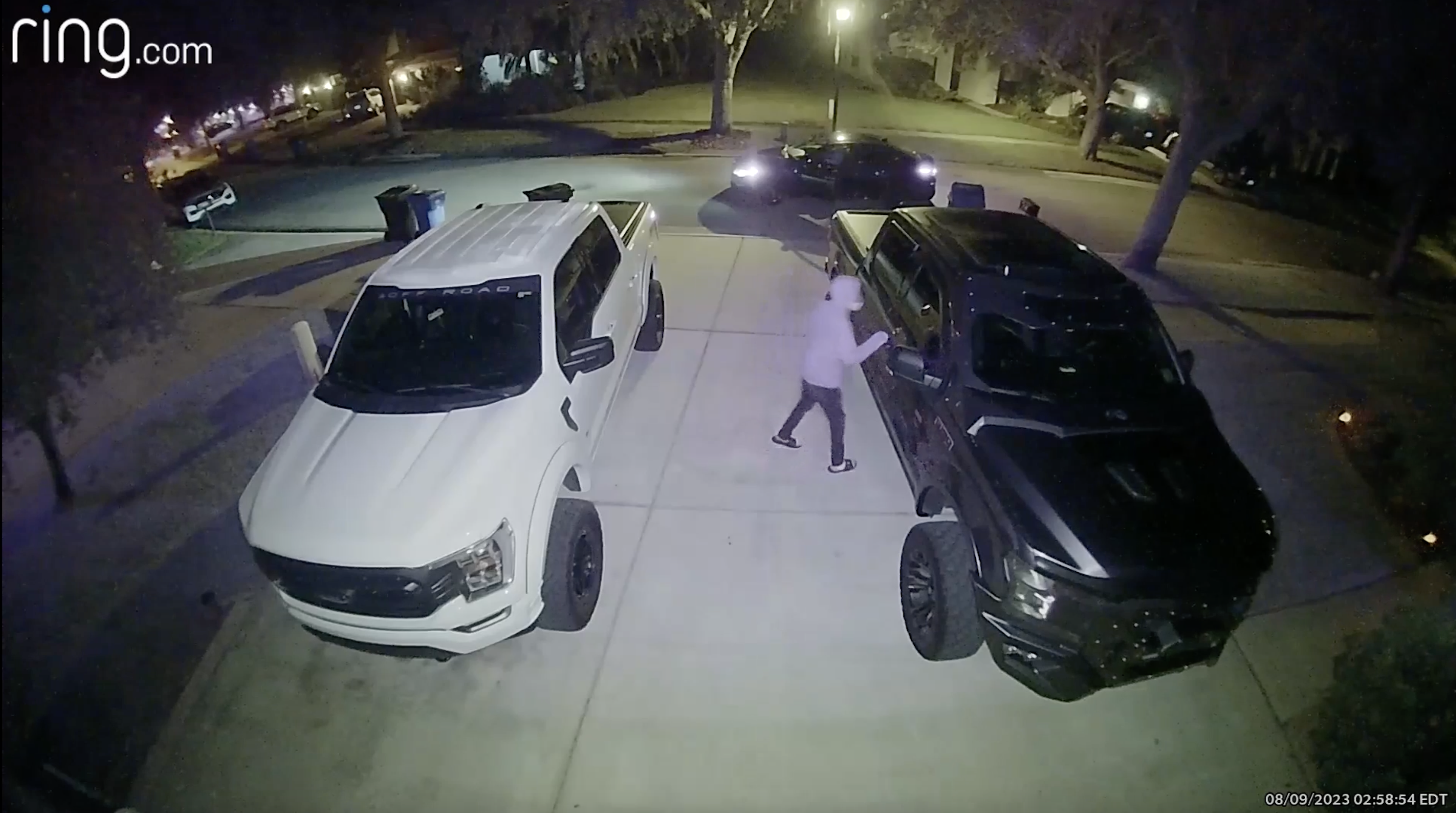 SEIS PERSONAS ARRESTADAS EN OPERACIÓN CONTRA ROBO Y ROBO DE VEHÍCULOS