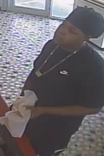 HCSO searching for suspects that attacked Steak 'n Shake employee