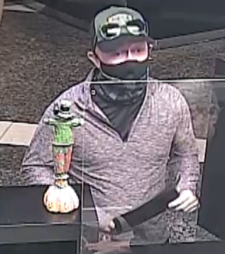 Detectives looking for suspect who attempted to rob bank